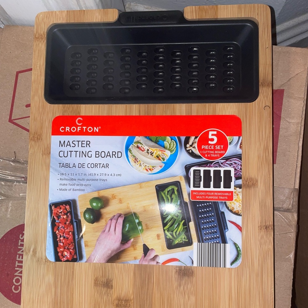 CROFTON® MASTER CUTTING BOARD 5 Piece Set